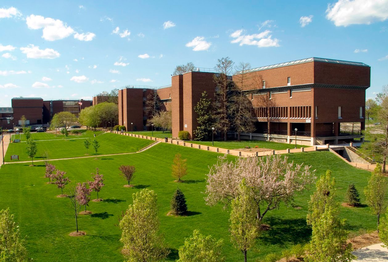 stlouis-com-college